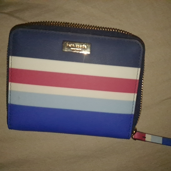 Kate Spade Laurel Way Blue/Pink Striped Saffiano Leather Crossbody/Wallet LNC - Picture 6 of 12